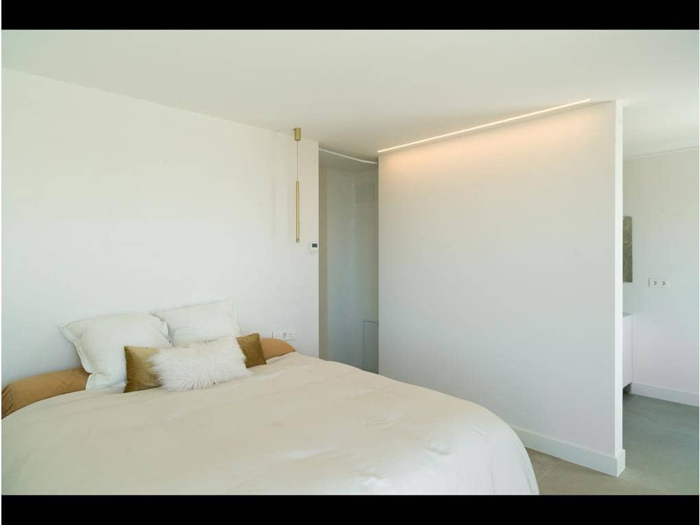 3 soveværelse Villa til salg i Ribeira med swimmingpool garage - € 745.000 (Ref: 8326915)