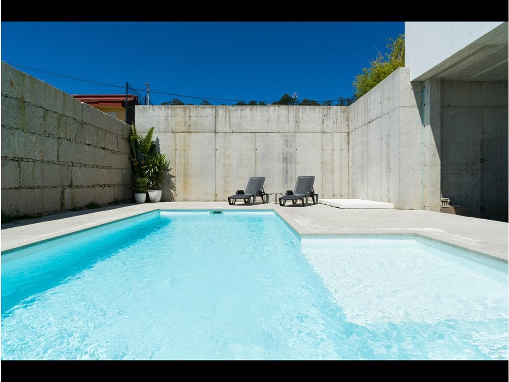 3 soveværelse Villa til salg i Ribeira med swimmingpool garage - € 745.000 (Ref: 8326915)