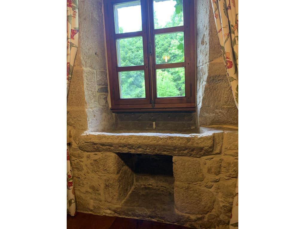 8 soveværelse Finca/Landehus til salg i Ames med garage - € 480.000 (Ref: 8416630)