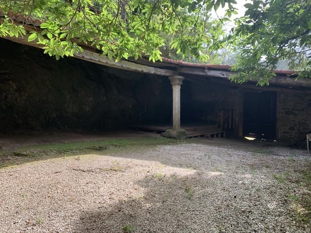 8 slaapkamer Finca/Landhuis te koop in Ames met garage - € 480.000 (Ref: 8416630)