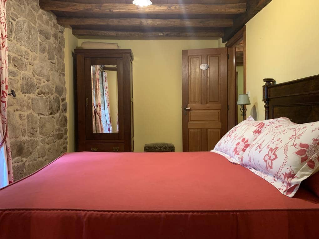 8 soveværelse Finca/Landehus til salg i Ames med garage - € 480.000 (Ref: 8416630)