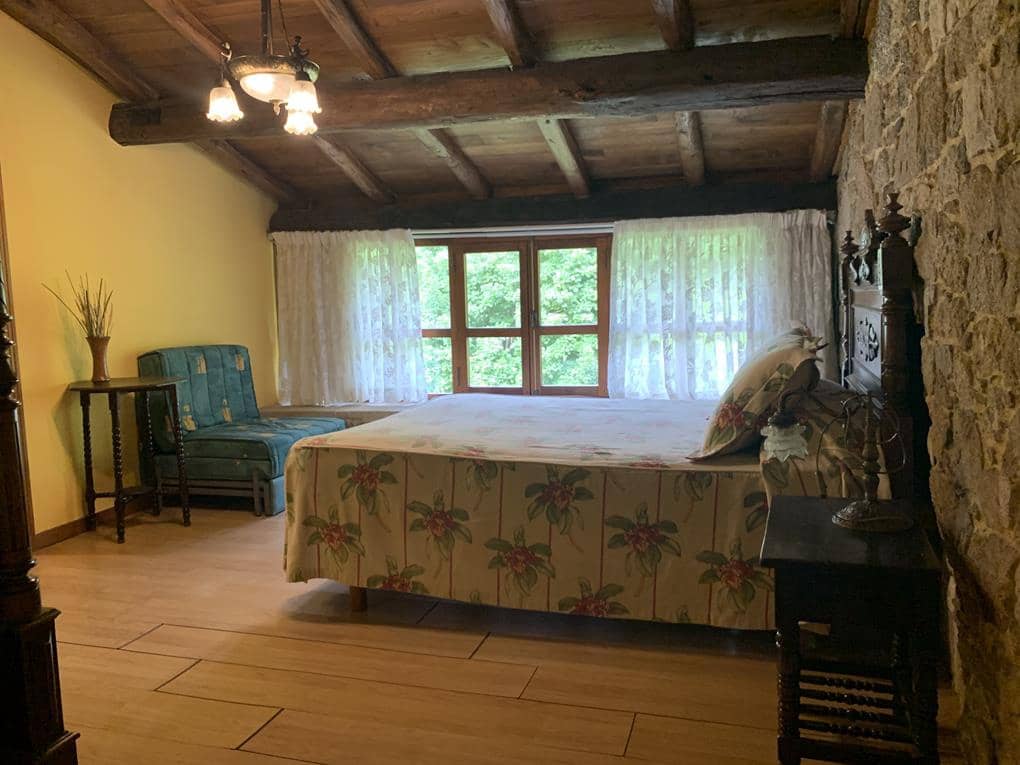 8 soveværelse Finca/Landehus til salg i Ames med garage - € 480.000 (Ref: 8416630)