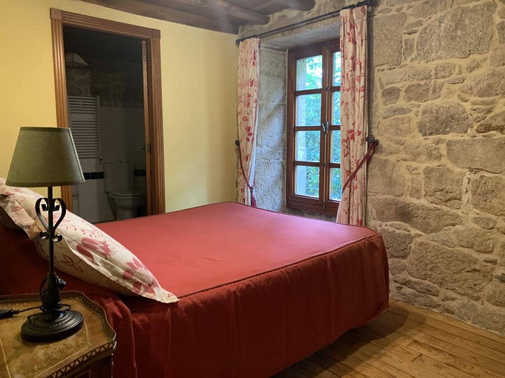 8 soveværelse Finca/Landehus til salg i Ames med garage - € 480.000 (Ref: 8416630)