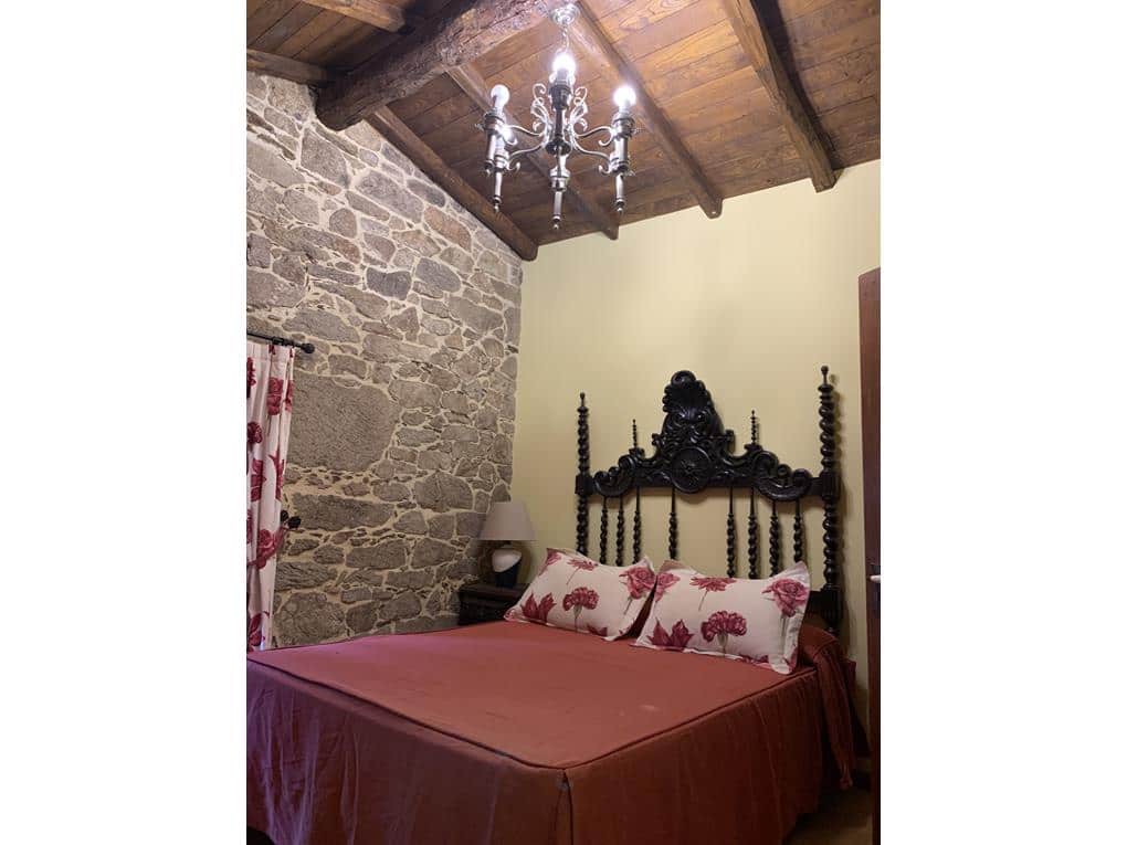 8 soveværelse Finca/Landehus til salg i Ames med garage - € 480.000 (Ref: 8416630)