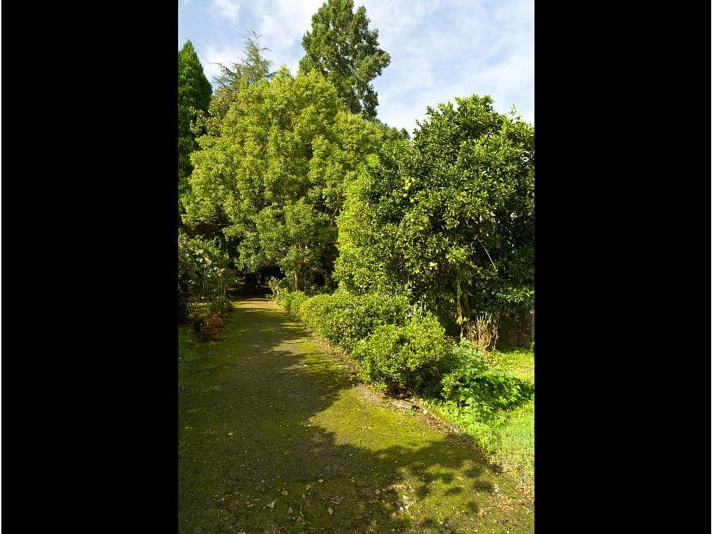 8 soveværelse Villa til salg i Bertamirans med swimmingpool garage - € 950.000 (Ref: 8626100)