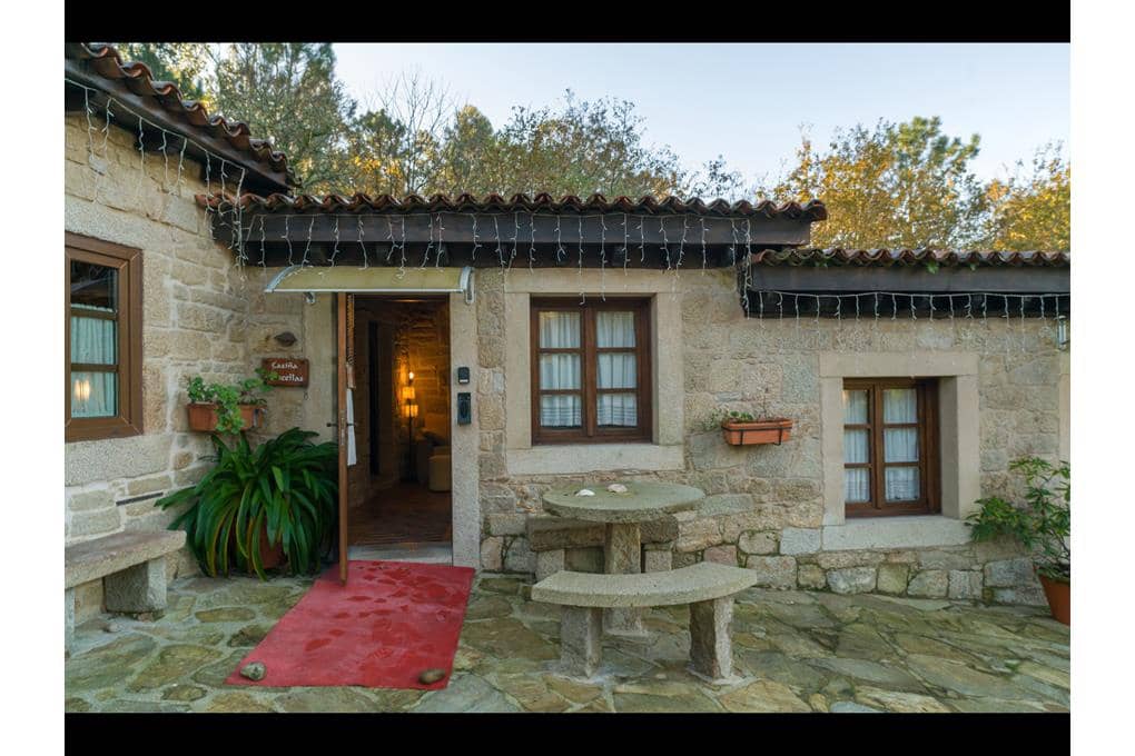 13 bedroom Finca/Country House for sale in Rianxo with pool garage - € 1,800,000 (Ref: 8715075)