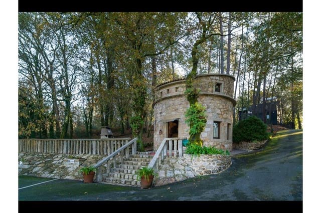 13 bedroom Finca/Country House for sale in Rianxo with pool garage - € 1,800,000 (Ref: 8715075)