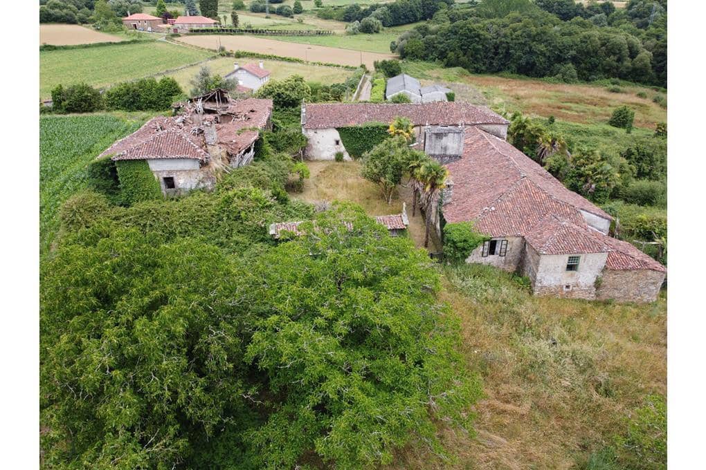 Byhus til salg i Vila de Cruces - € 390.000 (Ref: 8743930)