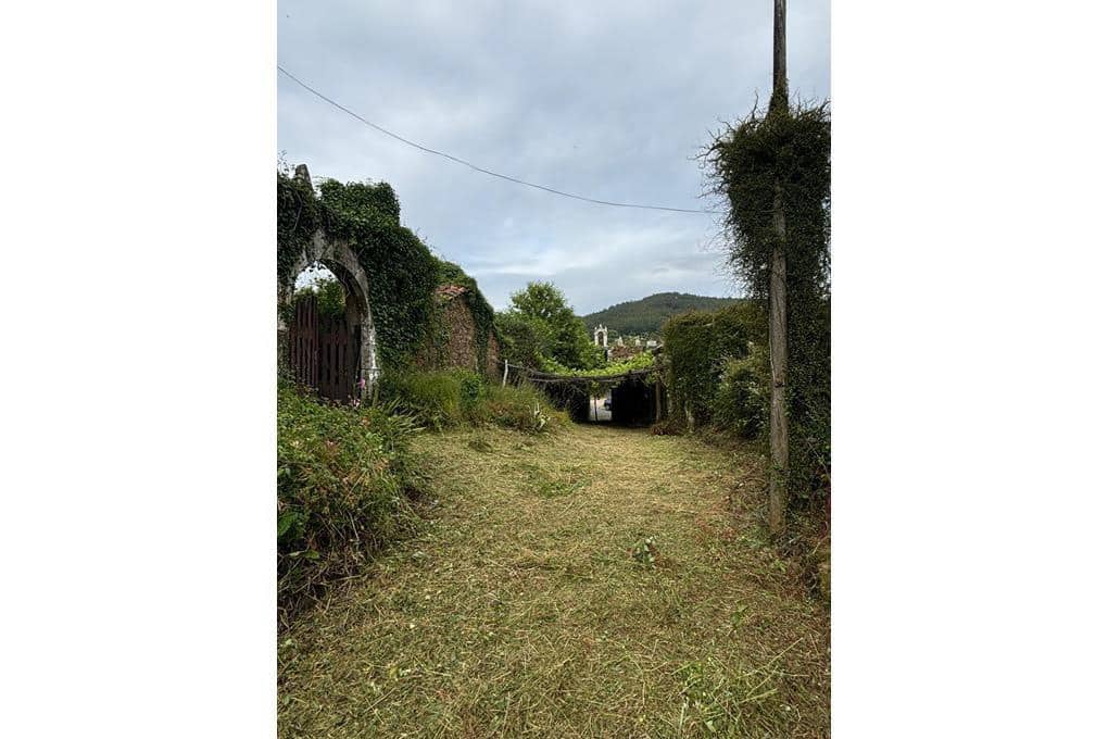 Byhus til salg i Vila de Cruces - € 390.000 (Ref: 8743930)