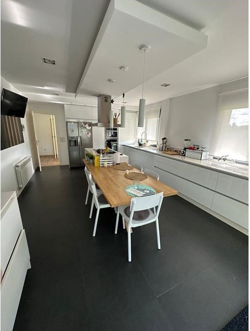 4 slaapkamer Villa te koop in Teo met garage - € 579.000 (Ref: 8799121)