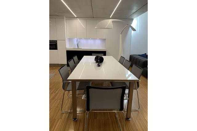 4 chambre Loft à vendre à Santiago de Compostela avec garage - 420 000 € (Ref: 8911980)