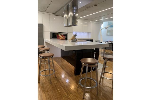 4 chambre Loft à vendre à Santiago de Compostela avec garage - 420 000 € (Ref: 8911980)