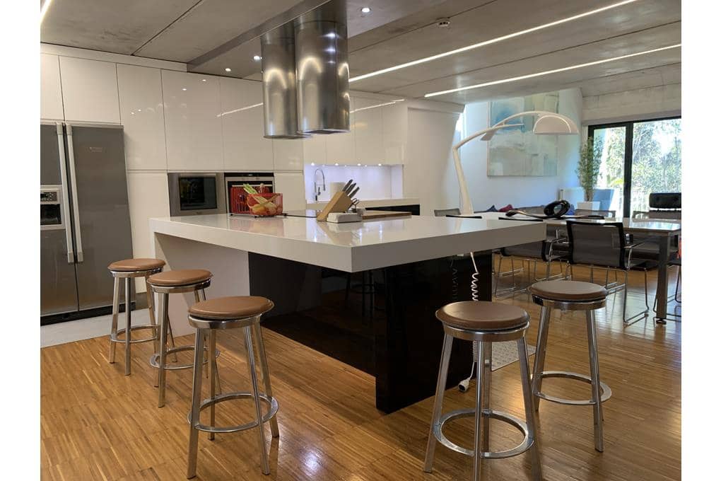 4 soveværelse Loft til salg i Santiago de Compostela med garage - € 420.000 (Ref: 8911980)