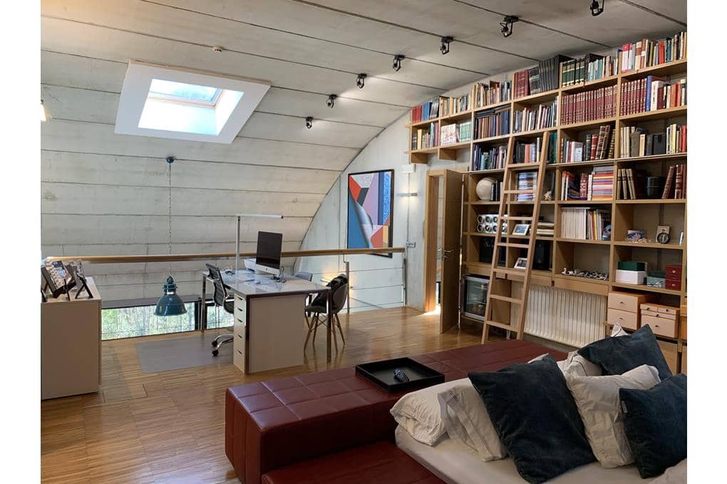 4 soveværelse Loft til salg i Santiago de Compostela med garage - € 420.000 (Ref: 8911980)