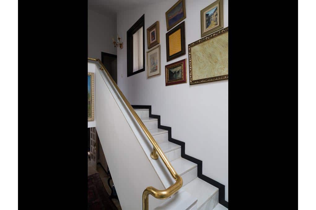 5 bedroom Villa for sale in Teo with pool garage - € 480,000 (Ref: 8912417)