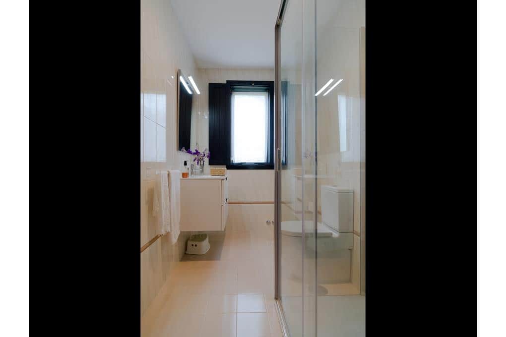 5 bedroom Villa for sale in Teo with pool garage - € 480,000 (Ref: 8912417)