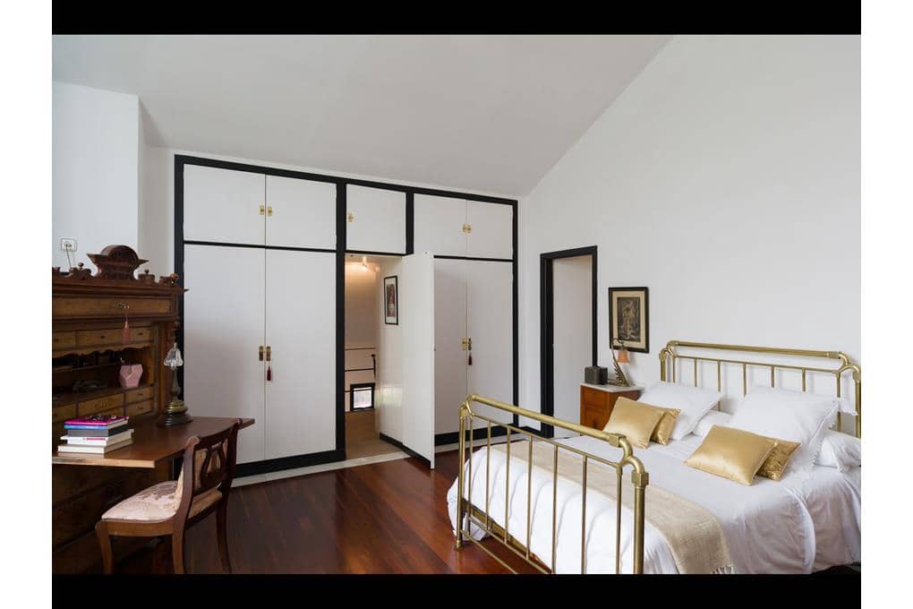 5 bedroom Villa for sale in Teo with pool garage - € 480,000 (Ref: 8912417)