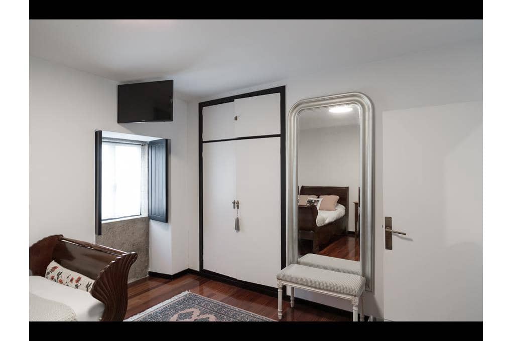 5 bedroom Villa for sale in Teo with pool garage - € 480,000 (Ref: 8912417)