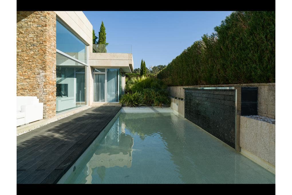 4 makuuhuone Huvila myytävänä paikassa Ames mukana uima-altaan 
autotalli - 850 000 € (Ref: 8945270)