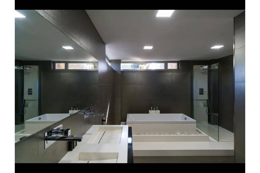 4 makuuhuone Huvila myytävänä paikassa Ames mukana uima-altaan 
autotalli - 850 000 € (Ref: 8945270)