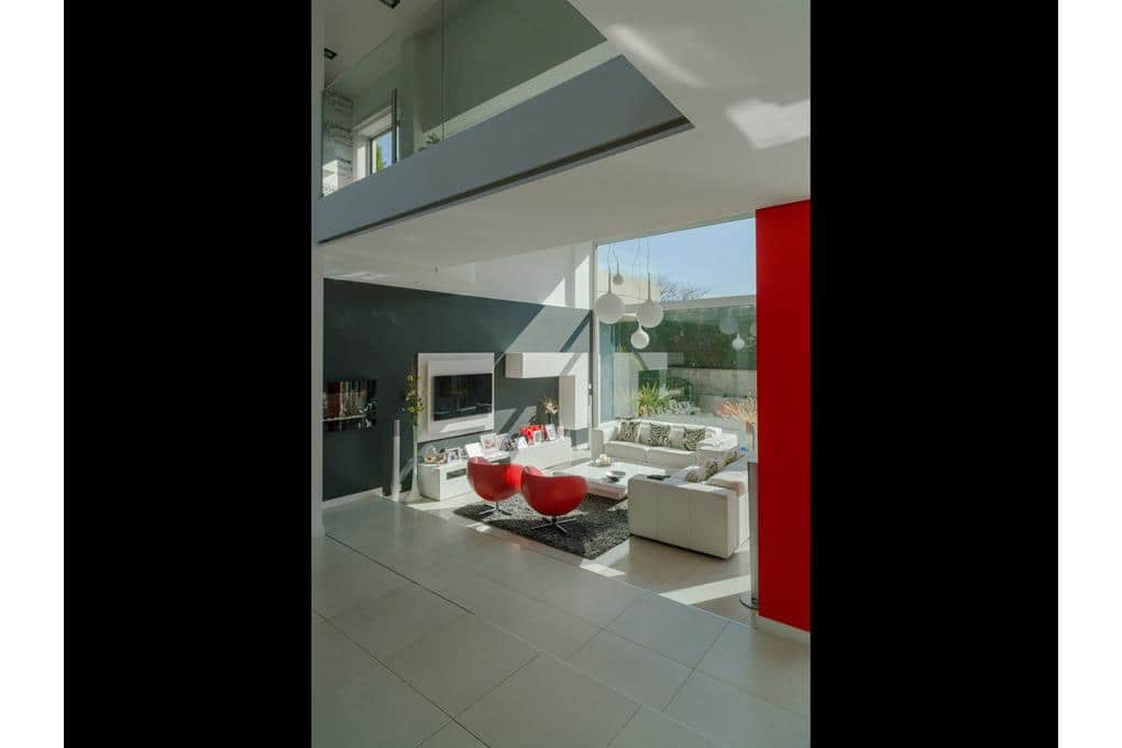 4 makuuhuone Huvila myytävänä paikassa Ames mukana uima-altaan 
autotalli - 850 000 € (Ref: 8945270)