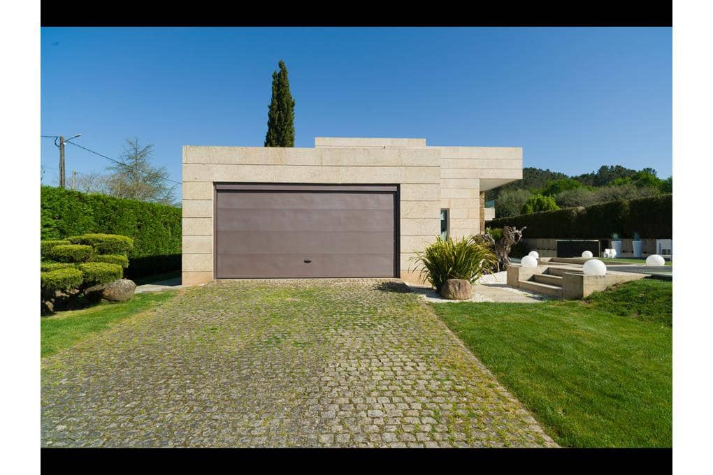 4 makuuhuone Huvila myytävänä paikassa Ames mukana uima-altaan 
autotalli - 850 000 € (Ref: 8945270)