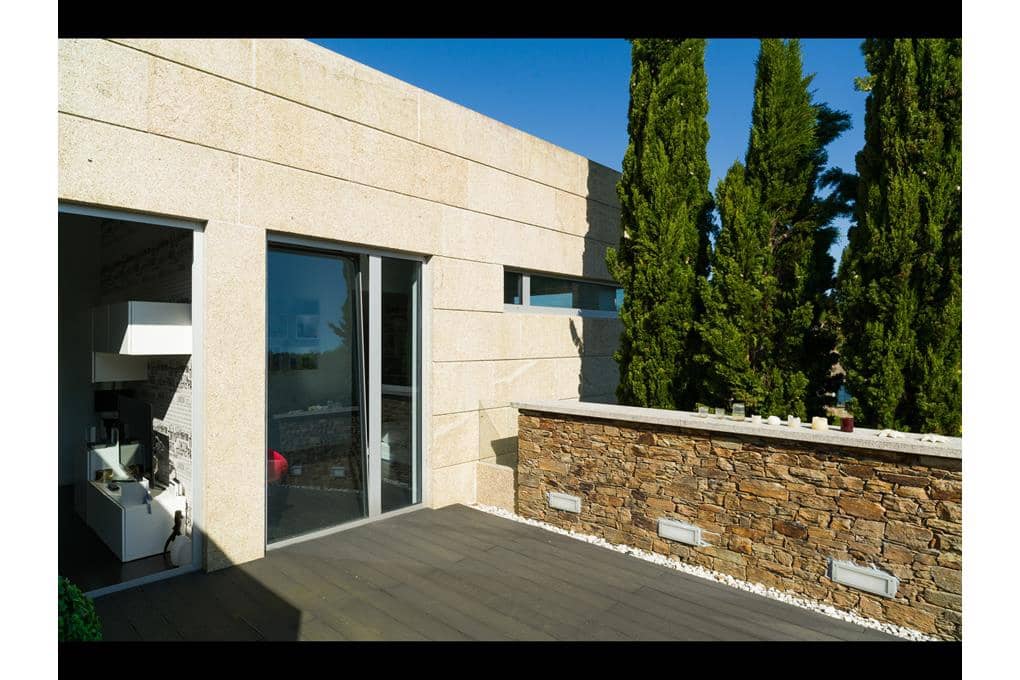 4 makuuhuone Huvila myytävänä paikassa Ames mukana uima-altaan 
autotalli - 850 000 € (Ref: 8945270)