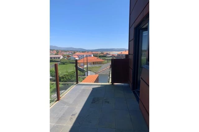 3 bedroom Beach Apartment for sale in Ribeira with garage - € 290,000 (Ref: 9027317)