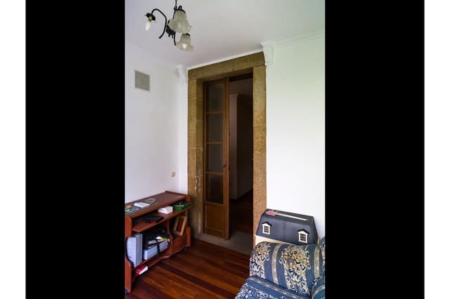 7 bedroom Townhouse for sale in Santiago de Compostela with garage - € 800,000 (Ref: 9131796)