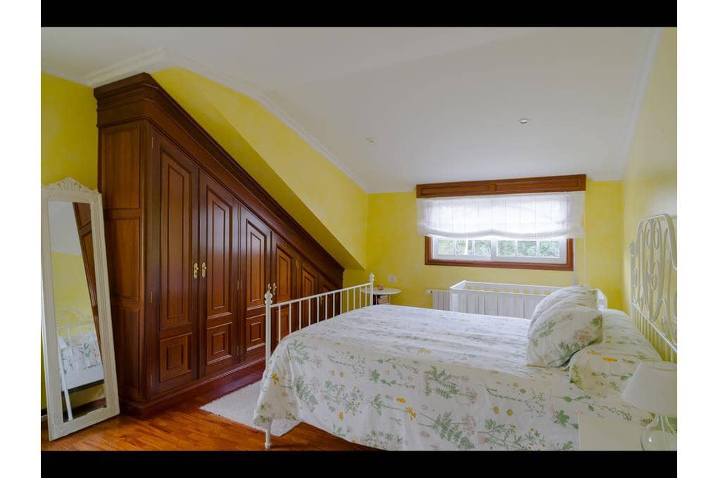 8 soveværelse Villa til salg i A Estrada med garage - € 449.000 (Ref: 9146489)