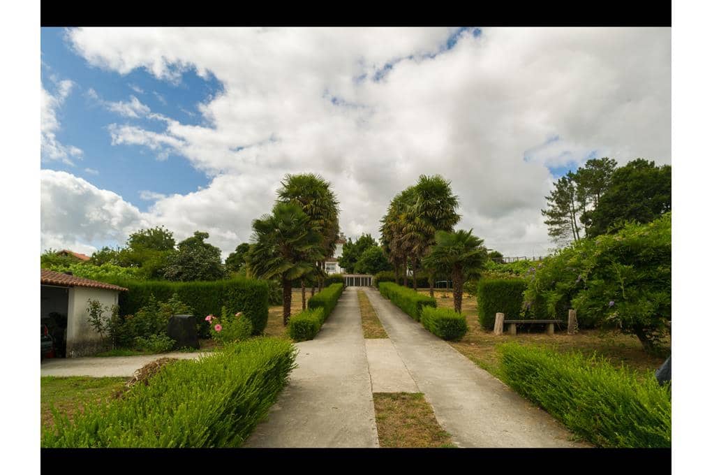 8 soveværelse Villa til salg i A Estrada med garage - € 449.000 (Ref: 9146489)