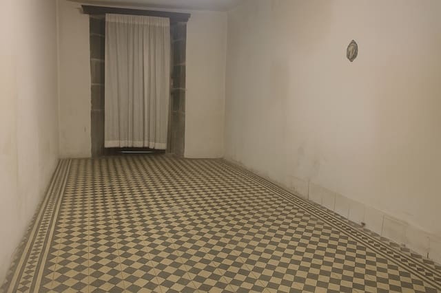 Byhus til salg i Santiago de Compostela - € 450.000 (Ref: 9151081)