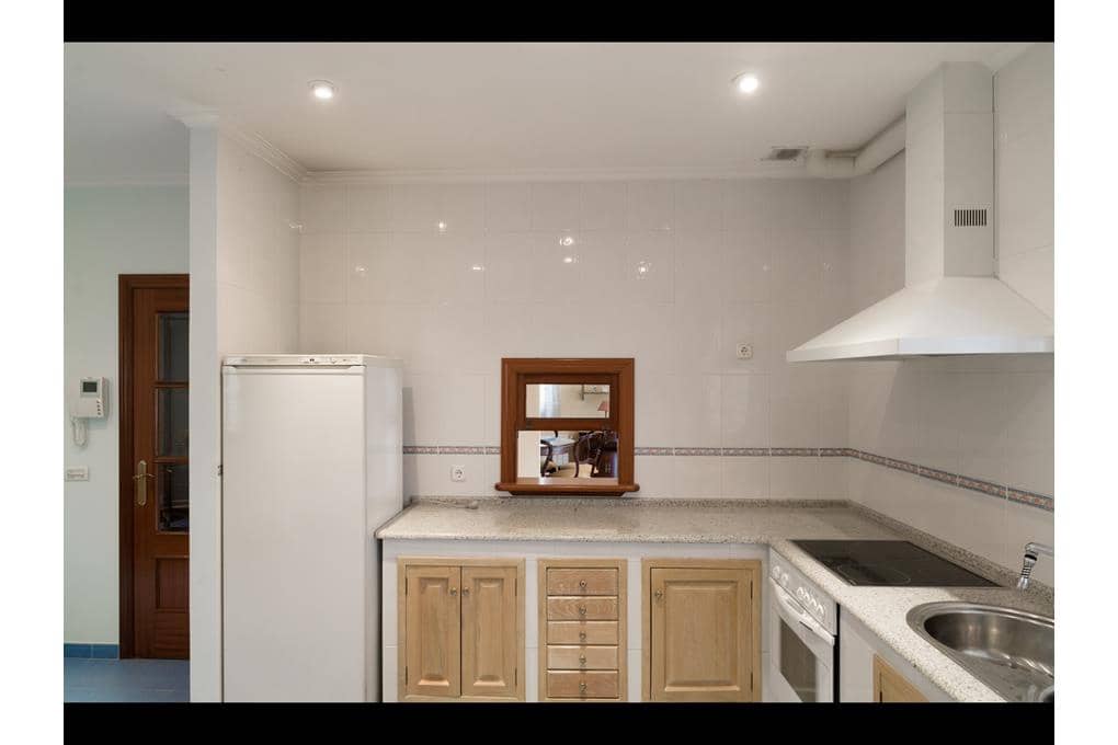 6 quarto Moradia para venda em Teo com garagem - 660 000 € (Ref: 9237299)