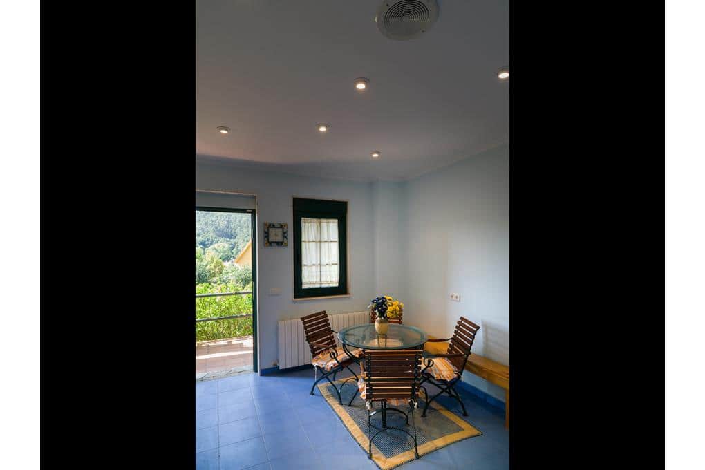 6 quarto Moradia para venda em Teo com garagem - 660 000 € (Ref: 9237299)