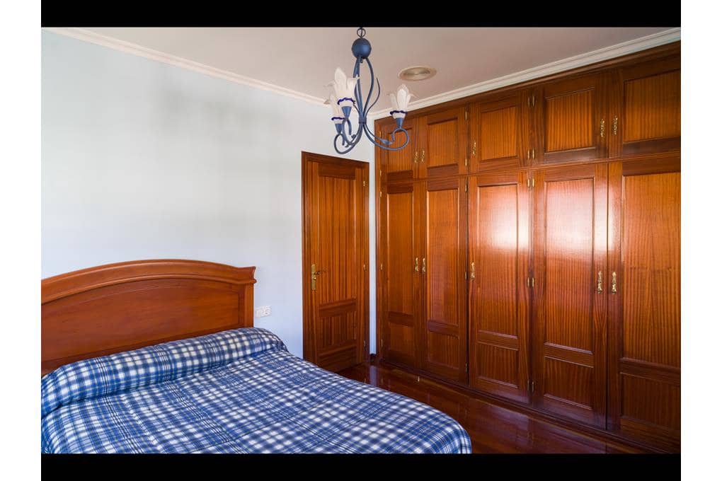 6 quarto Moradia para venda em Teo com garagem - 660 000 € (Ref: 9237299)