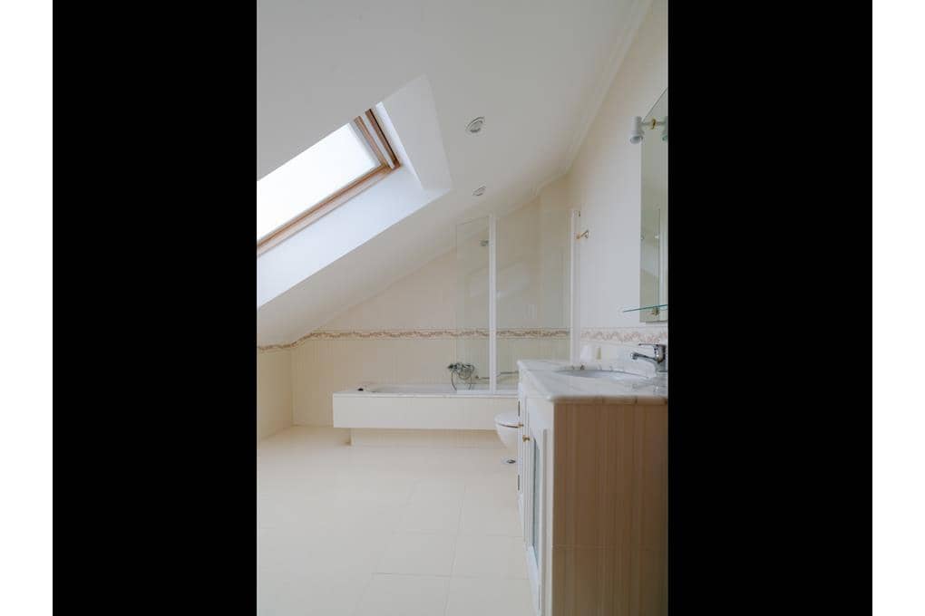 6 quarto Moradia para venda em Teo com garagem - 660 000 € (Ref: 9237299)