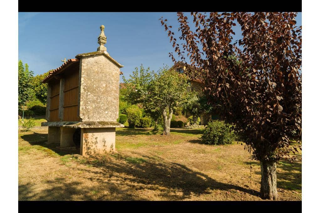 6 quarto Moradia para venda em Teo com garagem - 660 000 € (Ref: 9237299)