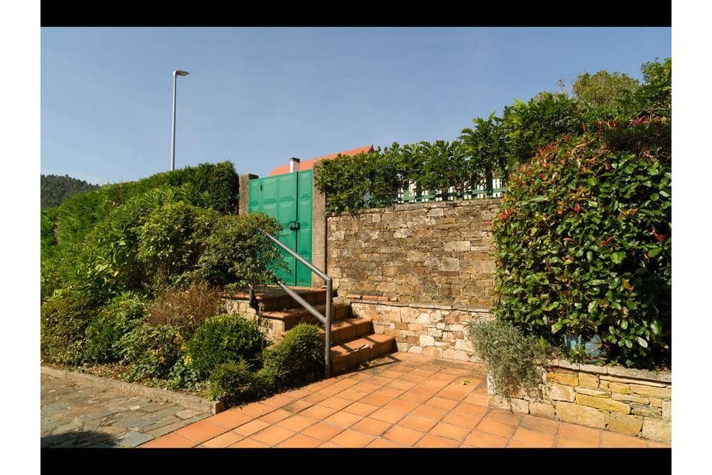 6 quarto Moradia para venda em Teo com garagem - 660 000 € (Ref: 9237299)