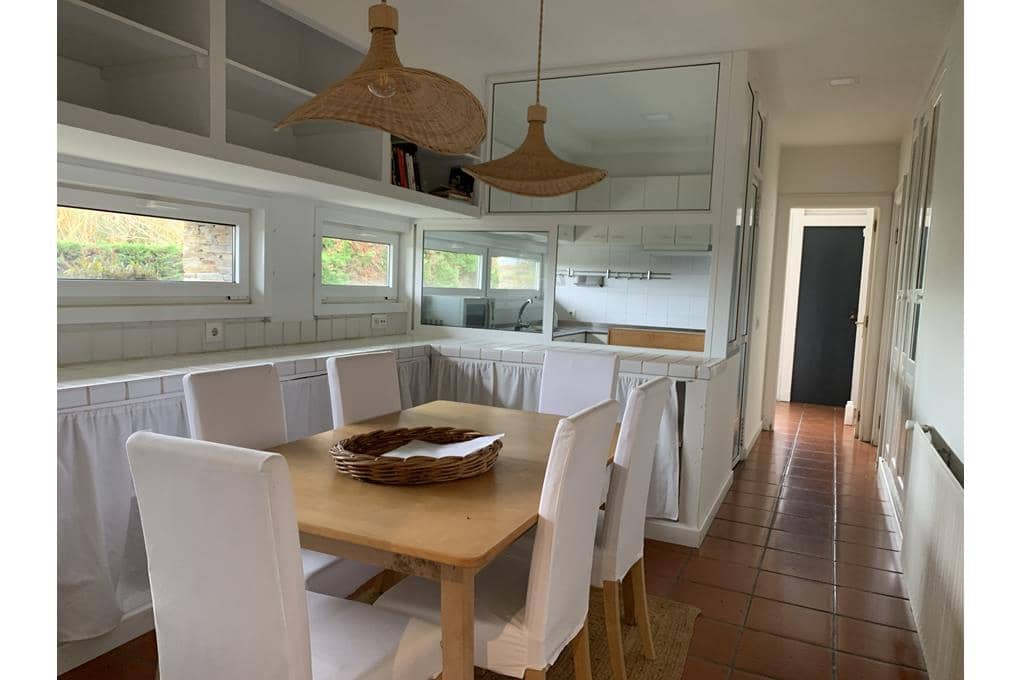 5 quarto Moradia para venda em Ames com piscina garagem - 630 000 € (Ref: 9453457)