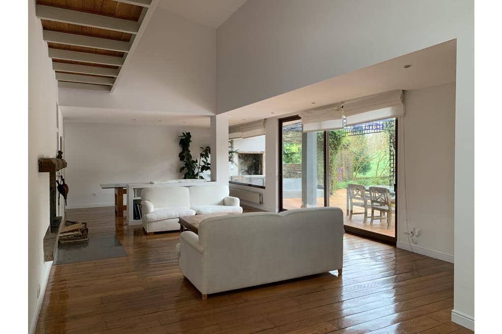 5 quarto Moradia para venda em Ames com piscina garagem - 630 000 € (Ref: 9453457)