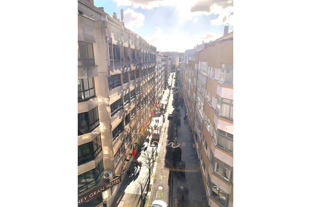 4 sovrum Lägenhet till salu i Santiago de Compostela med garage - 975 000 € (Ref: 9471705)