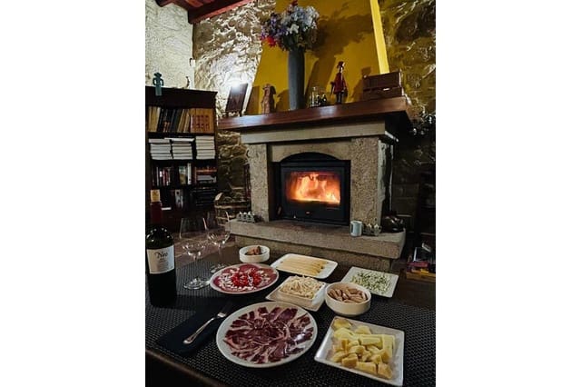 8 soverom Gjestgiveri/B&B til salgs i Ames med garasje - € 690 000 (Ref: 9511117)