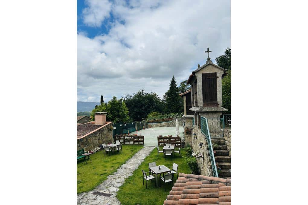 8 bedroom Guesthouse/B & B for sale in Ames with garage - € 690,000 (Ref: 9511117)