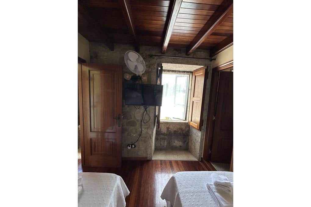 8 bedroom Guesthouse/B & B for sale in Ames with garage - € 690,000 (Ref: 9511117)