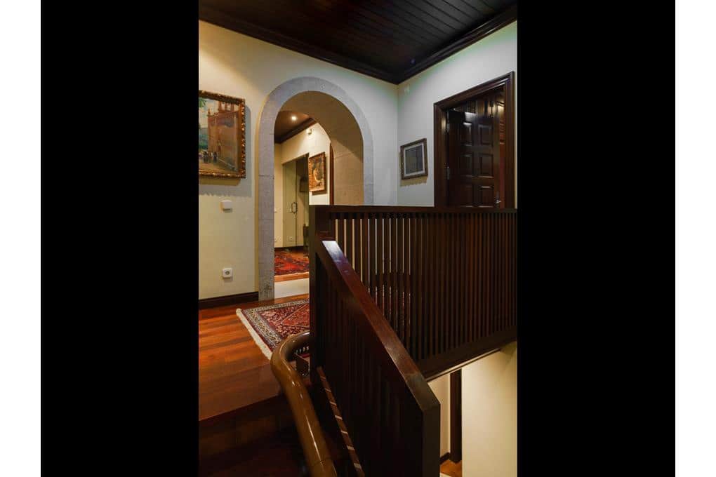 Casa de 5 habitaciones en Padrón en venta con piscina garaje - 1.300.000 € (Ref: 9550042)