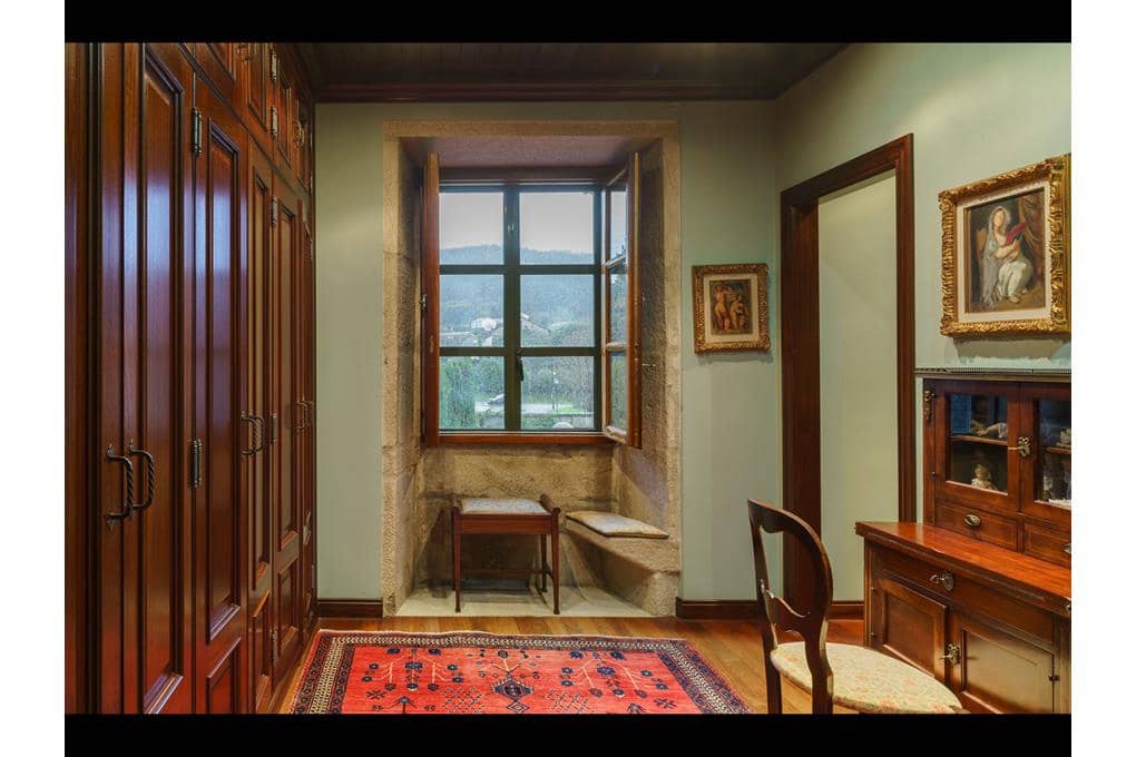 Casa de 5 habitaciones en Padrón en venta con piscina garaje - 1.300.000 € (Ref: 9550042)