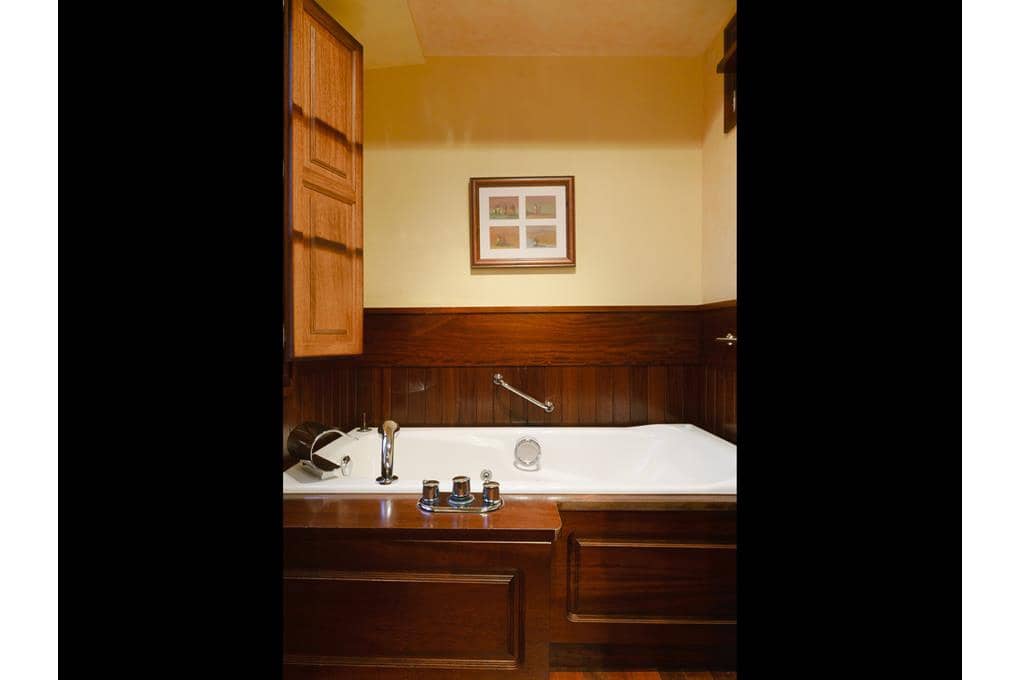 Casa de 5 habitaciones en Padrón en venta con piscina garaje - 1.300.000 € (Ref: 9550042)