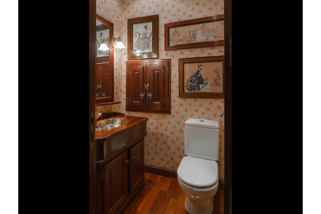 Casa de 5 habitaciones en Padrón en venta con piscina garaje - 1.300.000 € (Ref: 9550042)