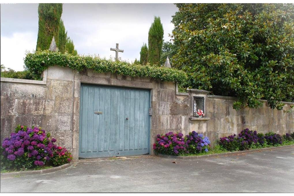 Casa de 5 habitaciones en Padrón en venta con piscina garaje - 1.300.000 € (Ref: 9550042)