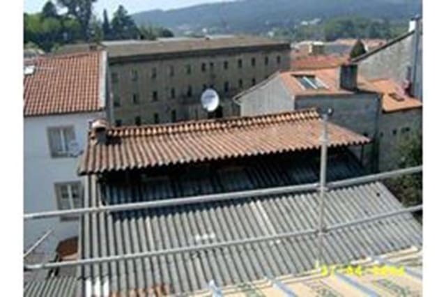 Hus til salgs i Santiago de Compostela - € 1 200 000 (Ref: 9565681)